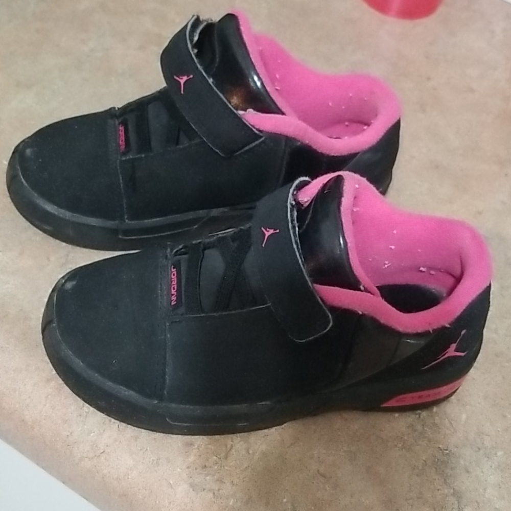 👟👟Girls Jordans👟👟